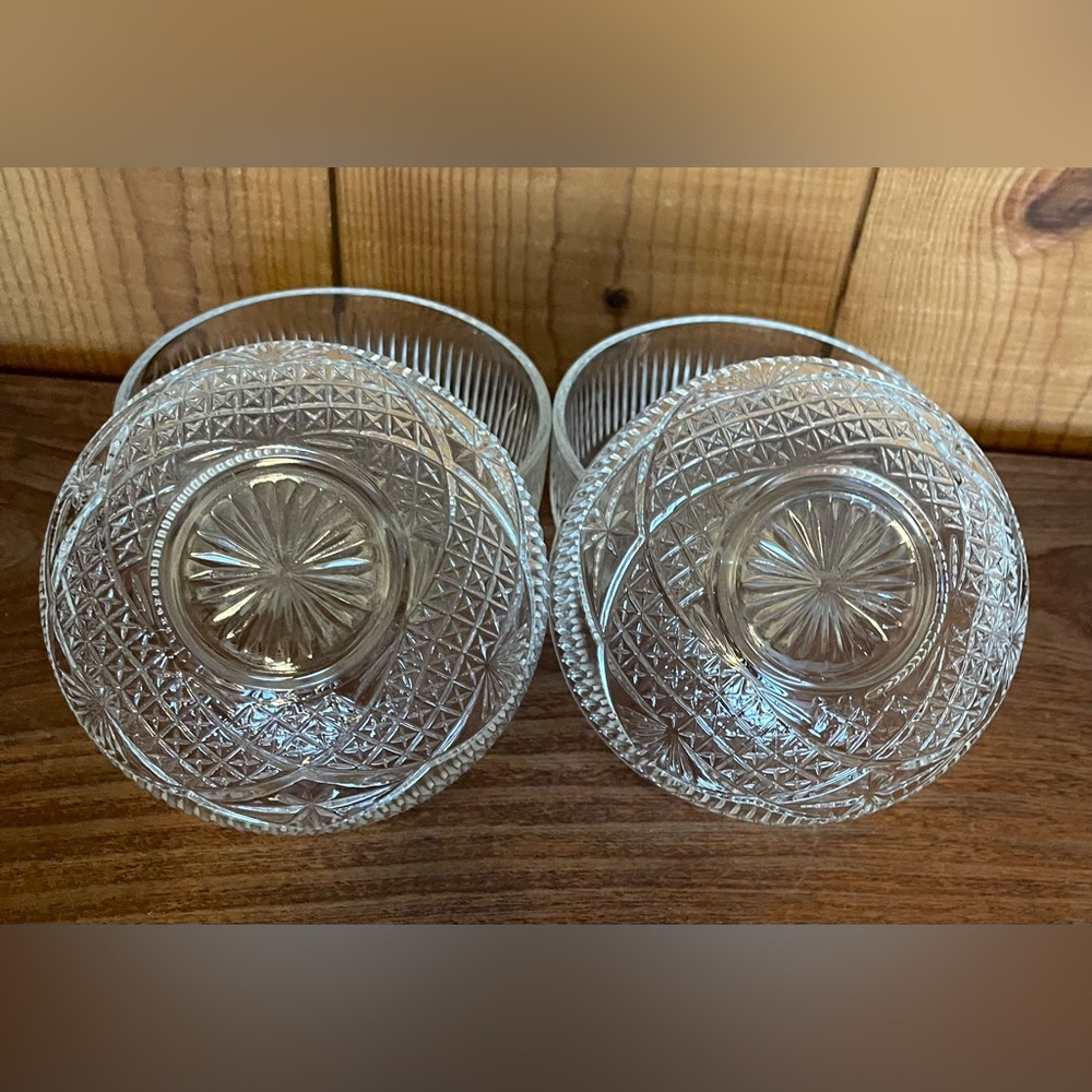 Crisal by Libby Glass Portugal Berry/Nut Bowls Set of 4
Perfect Condition
